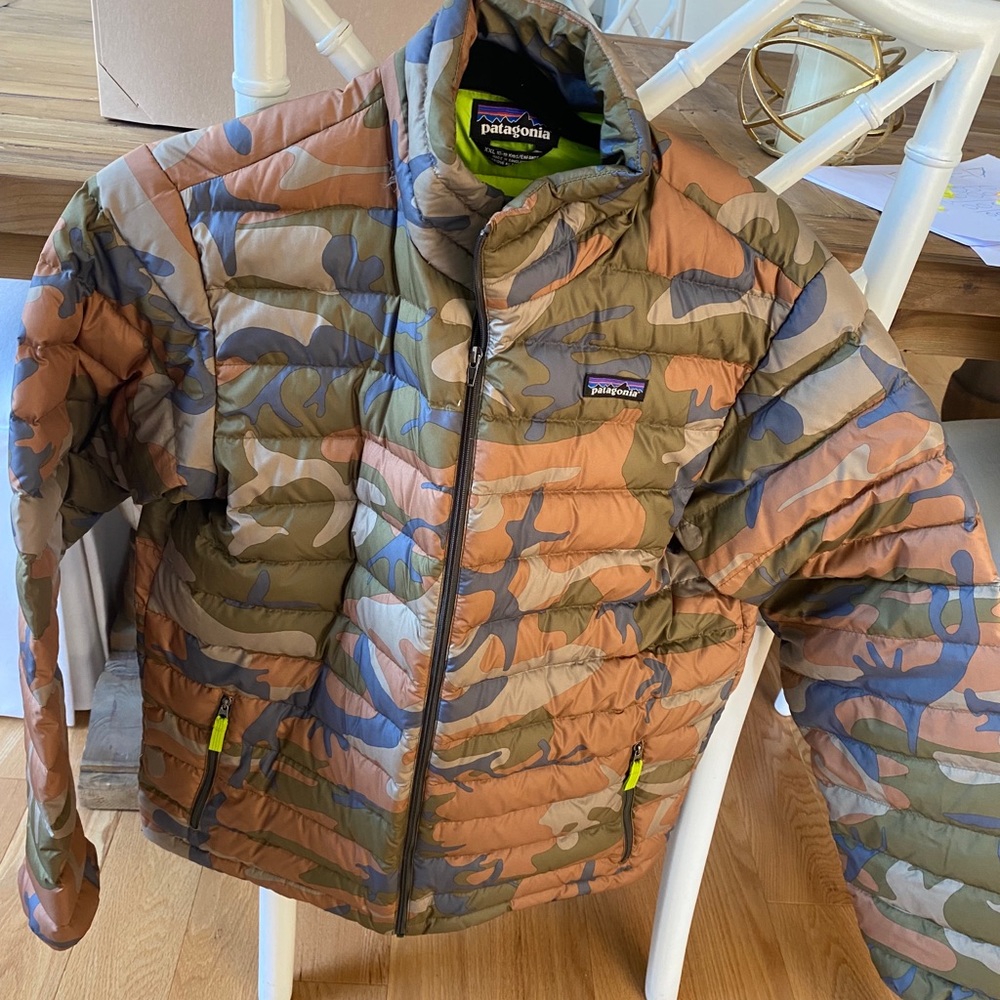 Patagonia camo down jacket